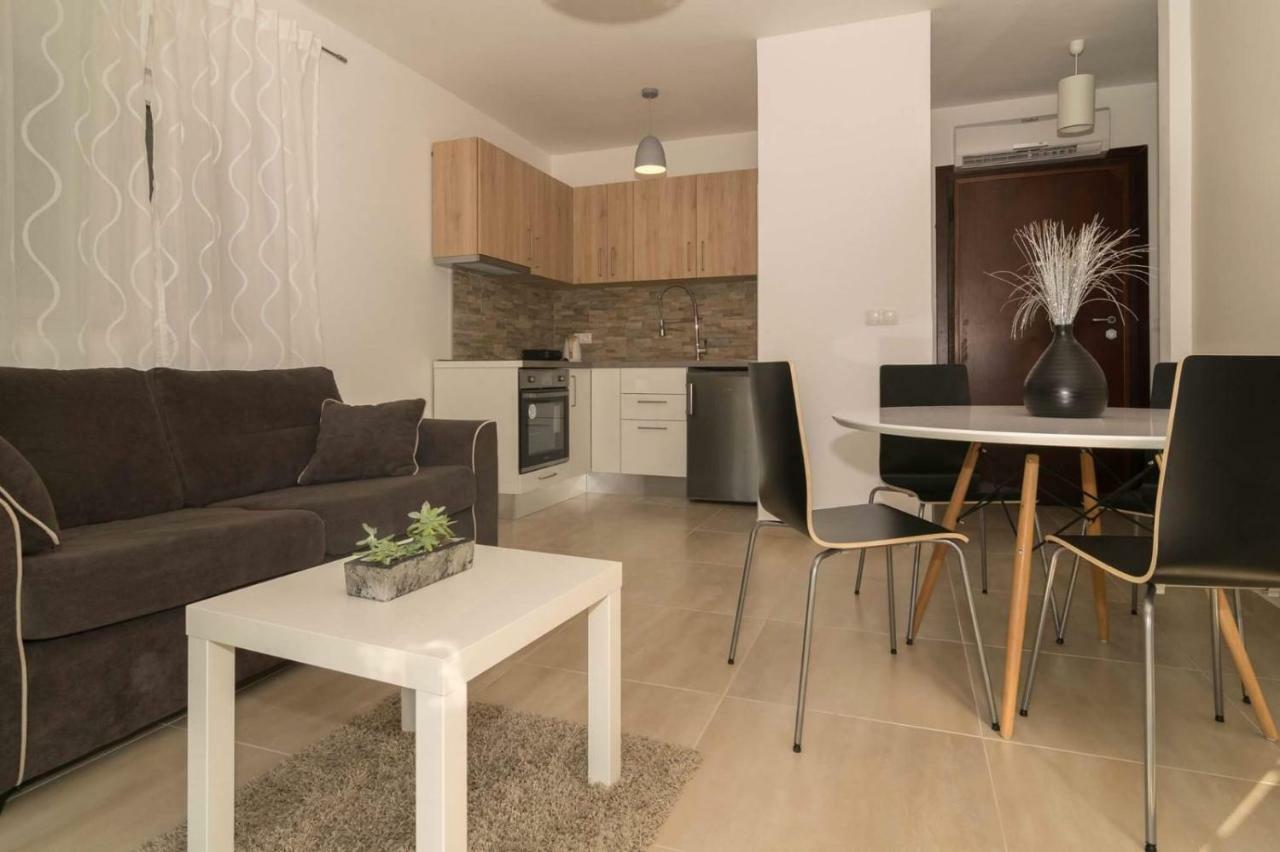 Apartmani Marinovic 자다르 외부 사진